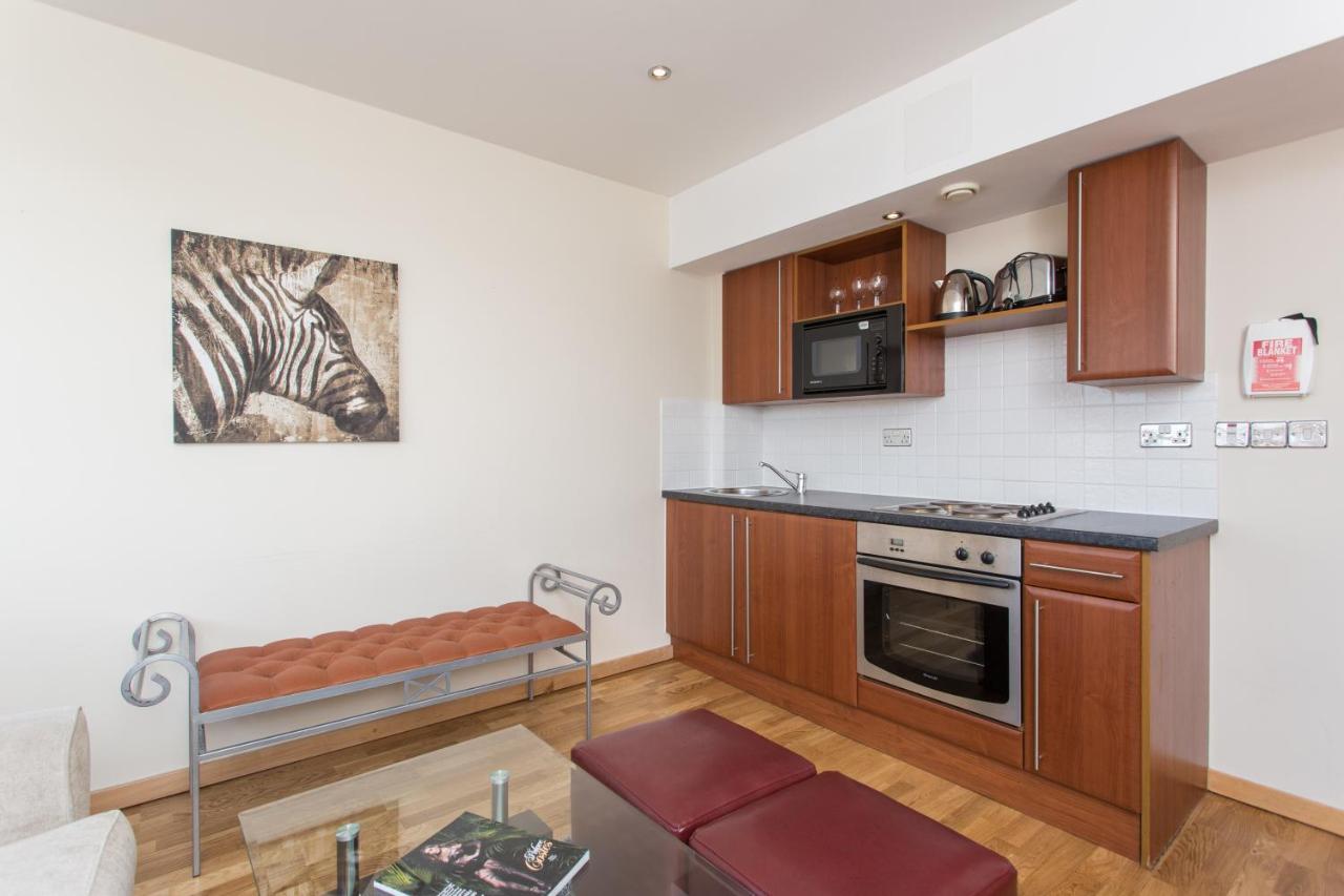 Roland House Daire Londra Dış mekan fotoğraf