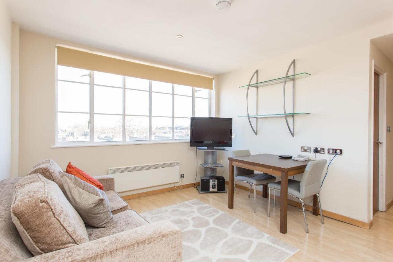 Roland House Daire Londra Dış mekan fotoğraf