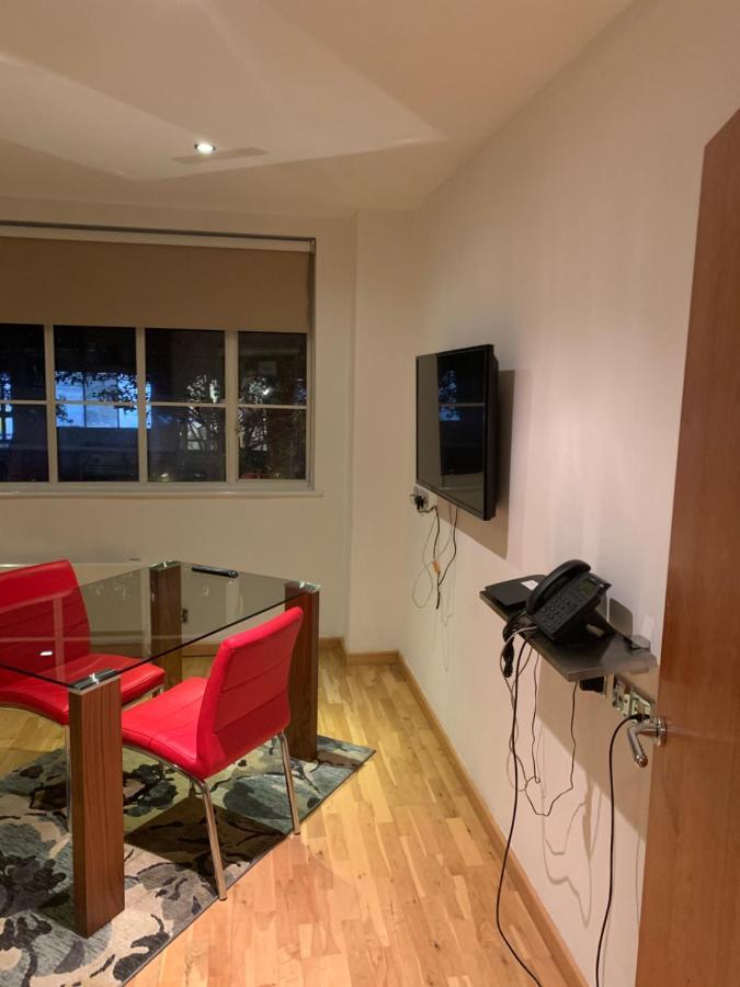 Roland House Daire Londra Dış mekan fotoğraf
